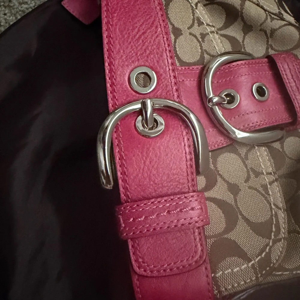 Authentic Coach Beige and pink - Picture 2 of 6